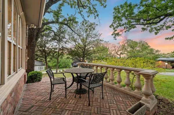 2523 Anglers Drive, Grapevine, TX 76051
