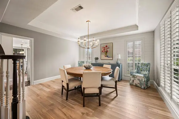 807 Timbercrest Court, Southlake, TX 76092
