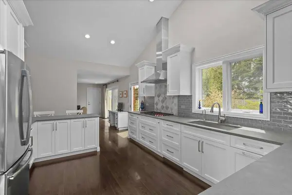885 Timber Hill RD, Highland Park, IL 60035