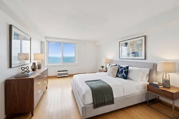 1440 N Lake Shore DR #10C, Chicago, IL 60610
