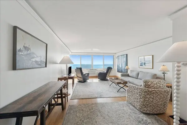 1440 N Lake Shore DR #10C, Chicago, IL 60610