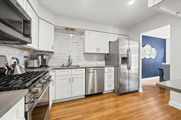1230 Park AVE #210, Highland Park, IL 60035