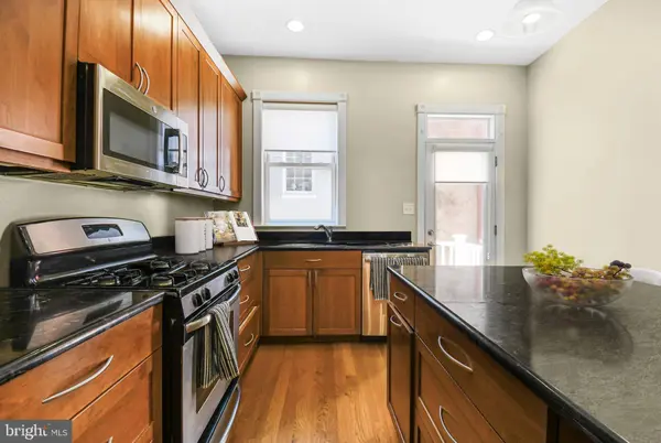 1330 35TH ST NW, Washington, DC 20007