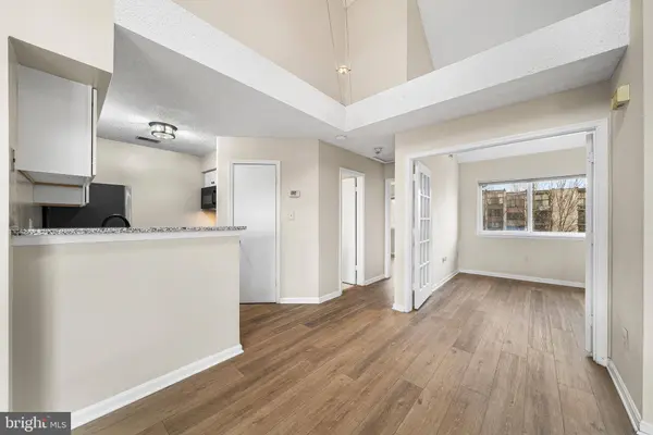 10835 AMHERST AVE #C, Silver Spring, MD 20902