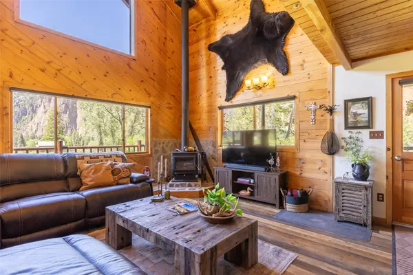 1253 Rock Creek RD, Philipsburg, MT 59858