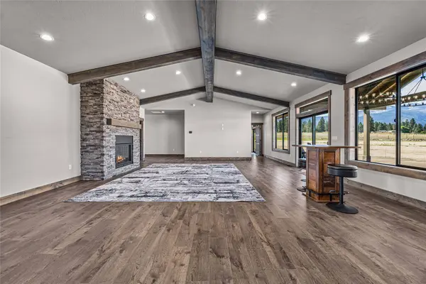 2341 Hamby LN, Victor, MT 59875