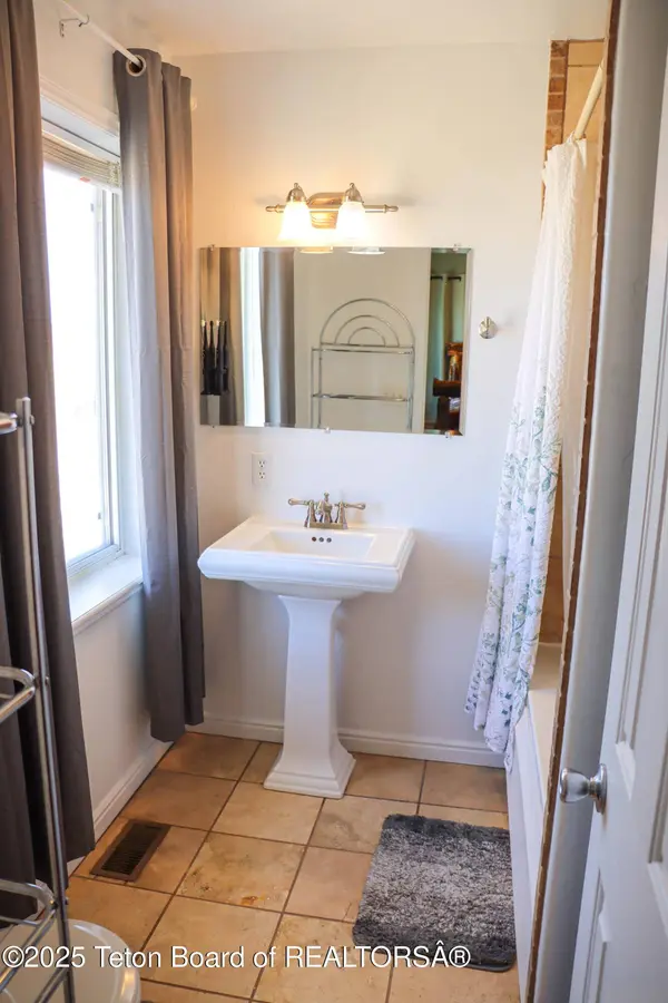 2 MERRIMAC Trail, Pinedale, WY 82941