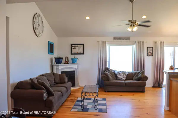 2 MERRIMAC Trail, Pinedale, WY 82941