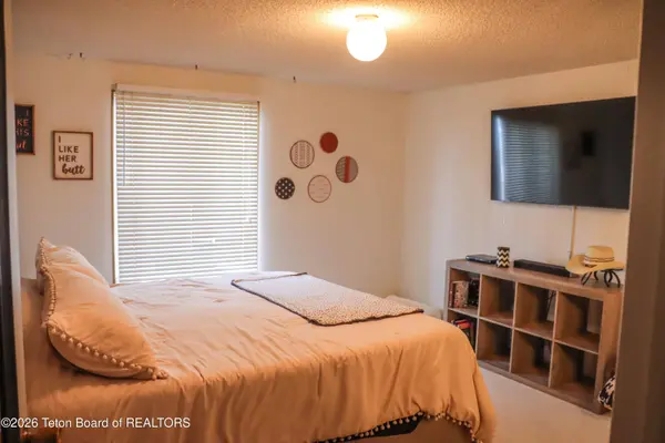 14 WINKELMAN Avenue, Marbleton, WY 83113