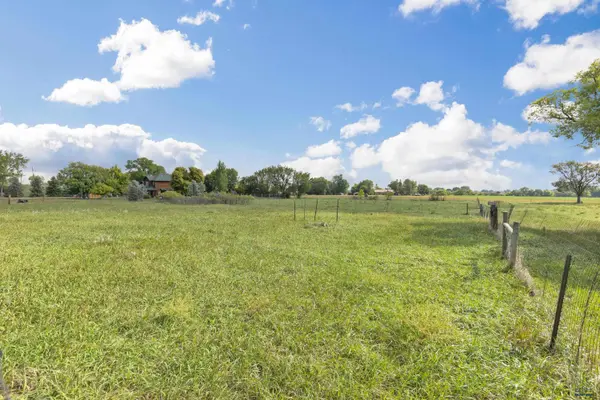 24658 Sweet Meadows Dr, Hermosa, SD 57744