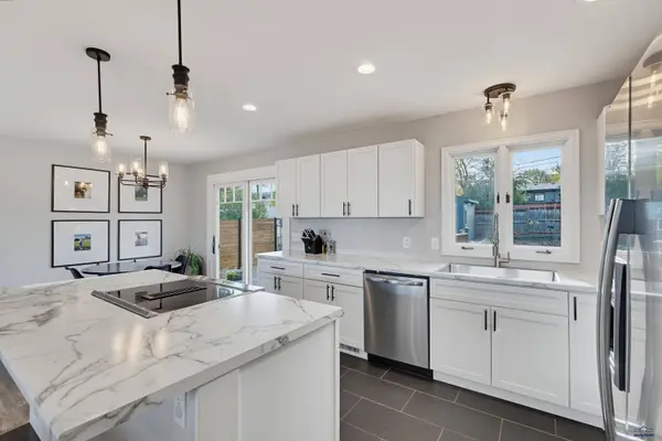 2232 Arrowhead Dr, Rapid City, SD 57702