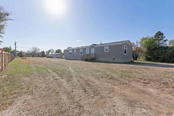 5829 Mercury Dr