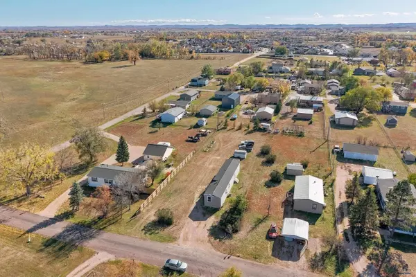 5829 Mercury Dr, Rapid City, SD 57703