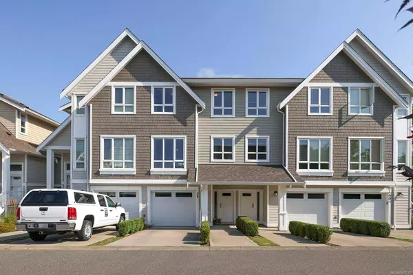 700 Lancaster Way #38, Comox, BC V9M 0B6