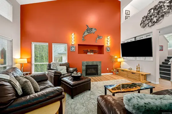 1103 View Pl, Courtenay, BC V9N 9B6