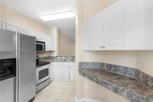 1922 Alamanda WAY, Riviera Beach, FL 33404