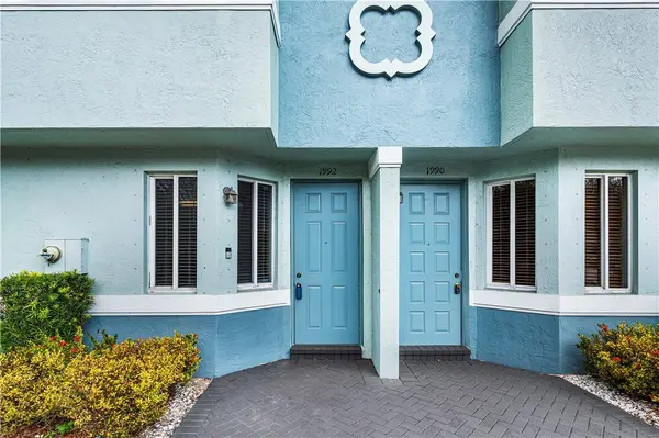 1922 Alamanda WAY, Riviera Beach, FL 33404