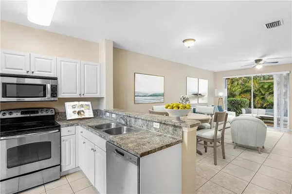 1922 Alamanda WAY, Riviera Beach, FL 33404