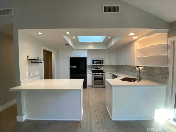 24218 Dalgo DR, Valencia, CA 91355