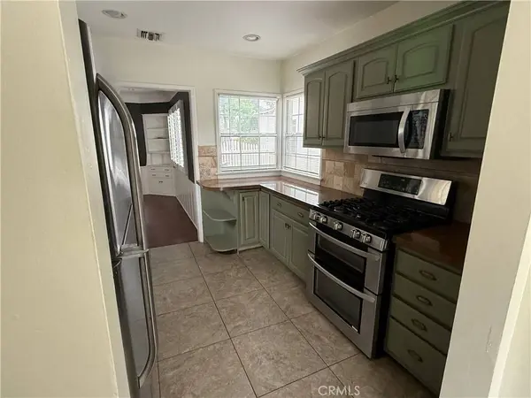 527 S Orchard, Burbank, CA 91506