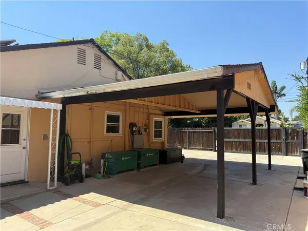 13638 Hartland, Van Nuys, CA 91405
