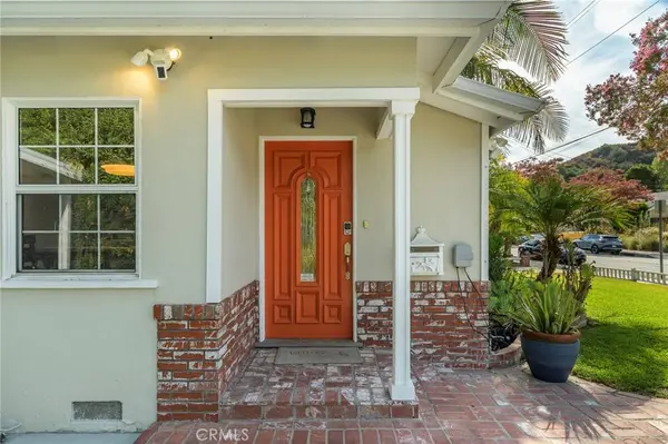 2142 E Chevy Chase, Glendale, CA 91206