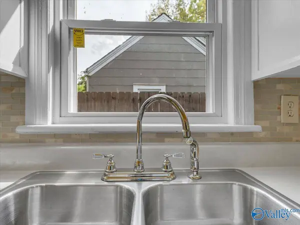 908 8th Avenue SE, Decatur, AL 35601