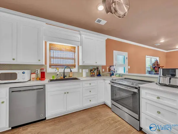 546 Maddox Road, Hartselle, AL 35640
