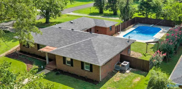 1825 Pennylane SE, Decatur, AL 35601