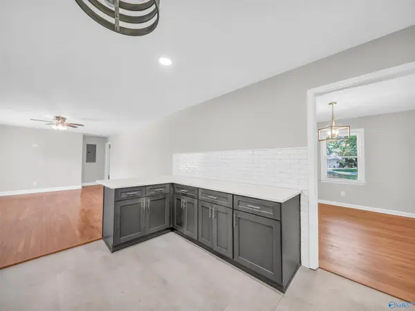 1825 Pennylane SE, Decatur, AL 35601
