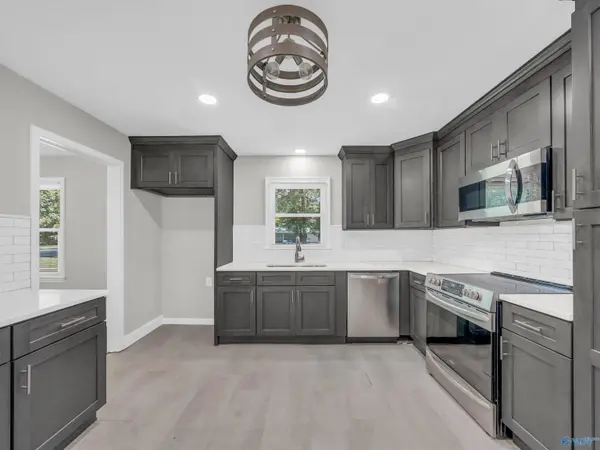 1825 Pennylane SE, Decatur, AL 35601
