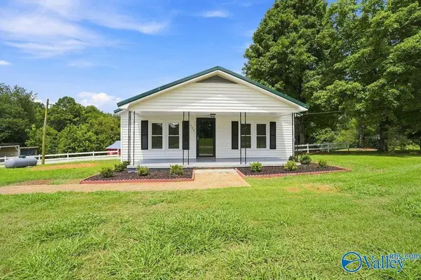 499 Hurricane Road, New Market, AL 35761