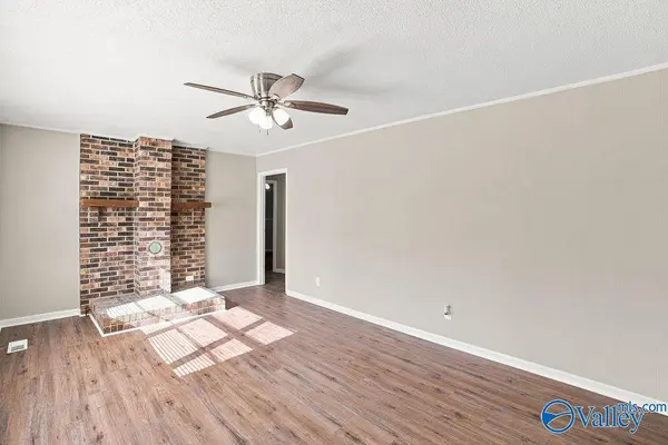 1105 Blountsville Street NE, Hanceville, AL 35077