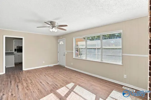 1105 Blountsville Street NE, Hanceville, AL 35077