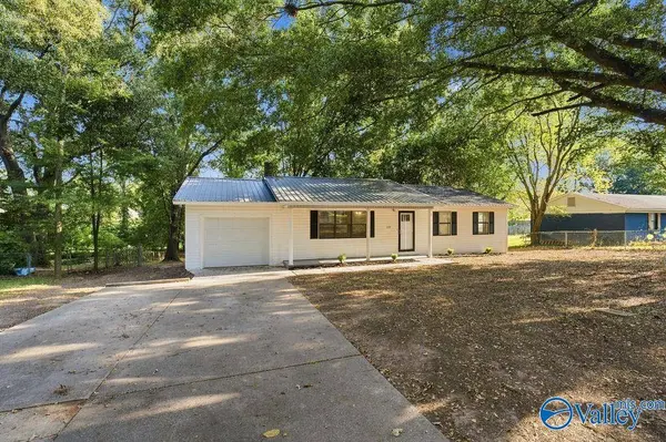 1407 Stage Road SW, Hartselle, AL 35640