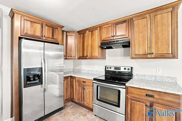 1205 Spruce Street SE, Hanceville, AL 35077