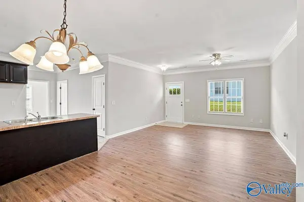 134 Chimes Way SW, Huntsville, AL 35824