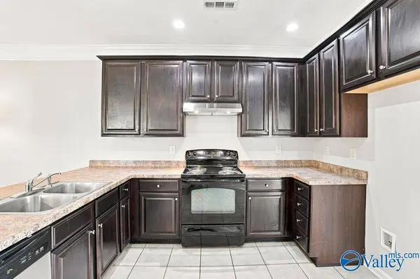 134 Chimes Way SW, Huntsville, AL 35824