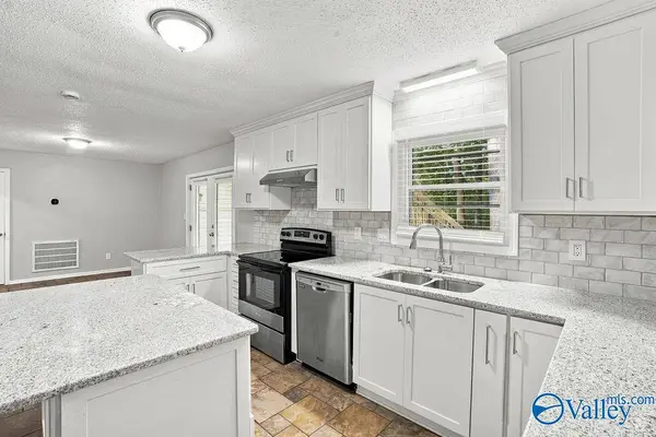 507 Greendale Drive NW, Huntsville, AL 35806