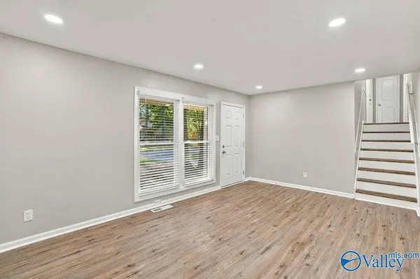 507 Greendale Drive NW, Huntsville, AL 35806