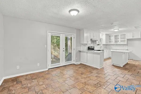 507 Greendale Drive NW, Huntsville, AL 35806