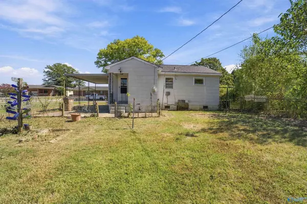 1201 Seton Avenue Se, Decatur, AL 35601