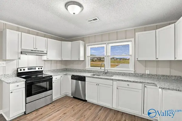 15388 Lucas Ferry Road, Athens, AL 35611