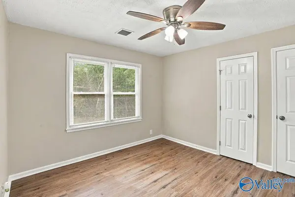 701 Mastin Lake Road NW, Huntsville, AL 35811