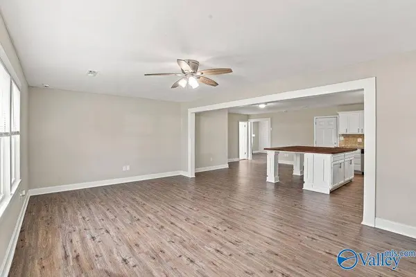 1727 Pennylane SE, Decatur, AL 35601