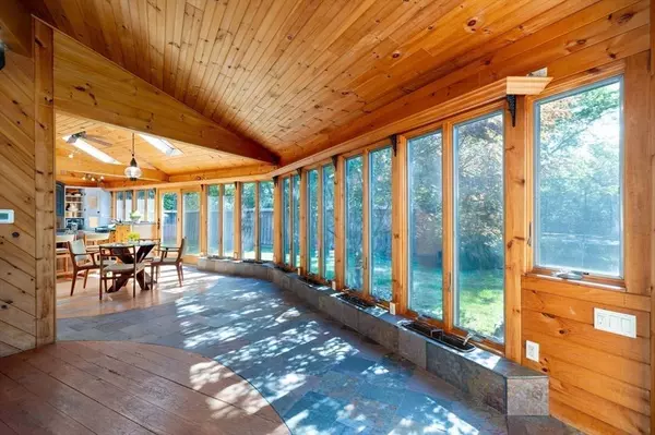 1 Arens Rd, Rockport, MA 01966