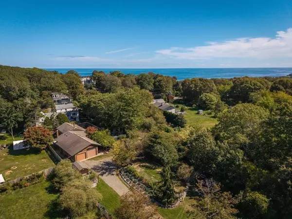 1 Arens Rd, Rockport, MA 01966