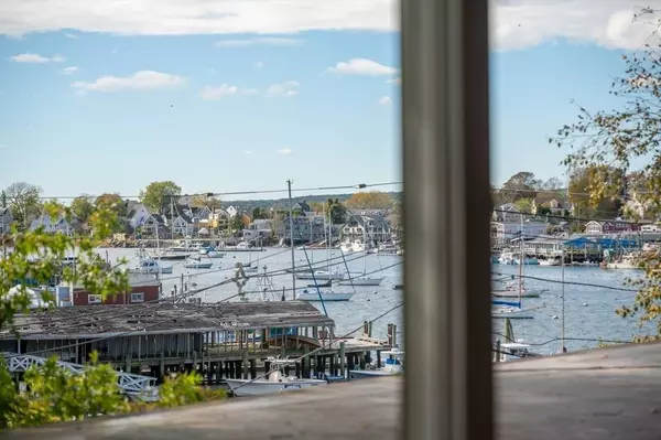 197 E. Main #2, Gloucester, MA 01930