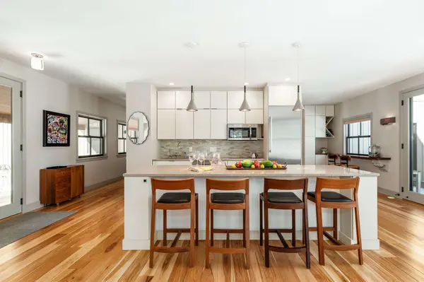 15 Lufkin Point Rd, Essex, MA 01929-1023