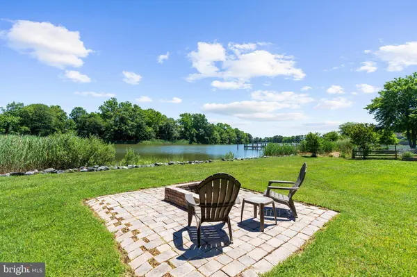 205 RIVERSIDE DR, Chester, MD 21619